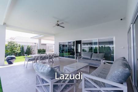 195 sqm pool villa in Thap Tai Hua Hin MeeDee Homes