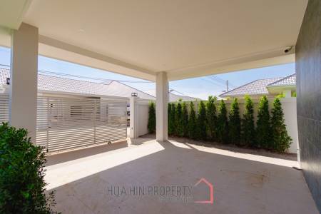 195 sqm pool villa in Thap Tai Hua Hin MeeDee Homes