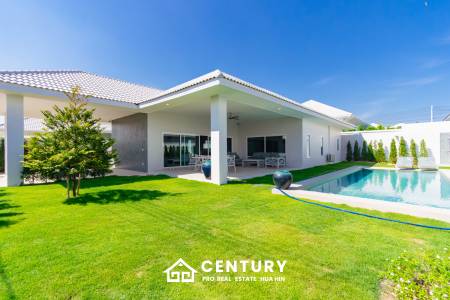 195 sqm pool villa in Thap Tai Hua Hin MeeDee Homes