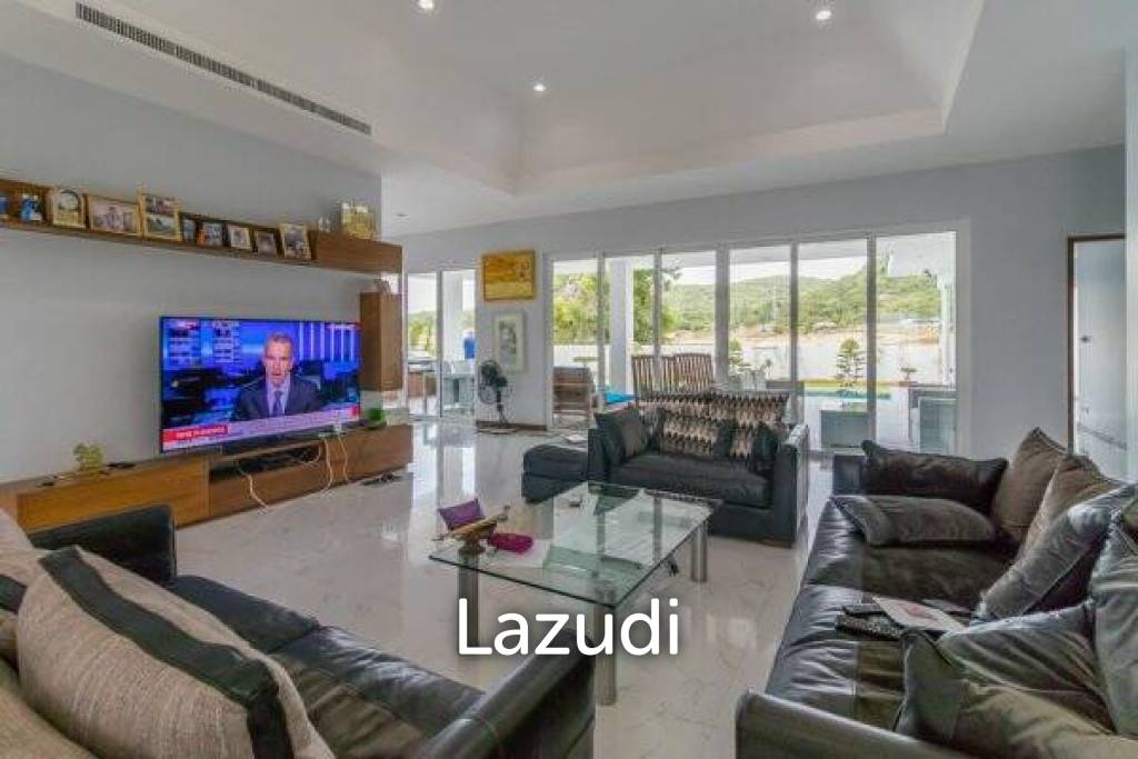 1,326 Sqm 5 Bed 5 Bath Villa For Sale