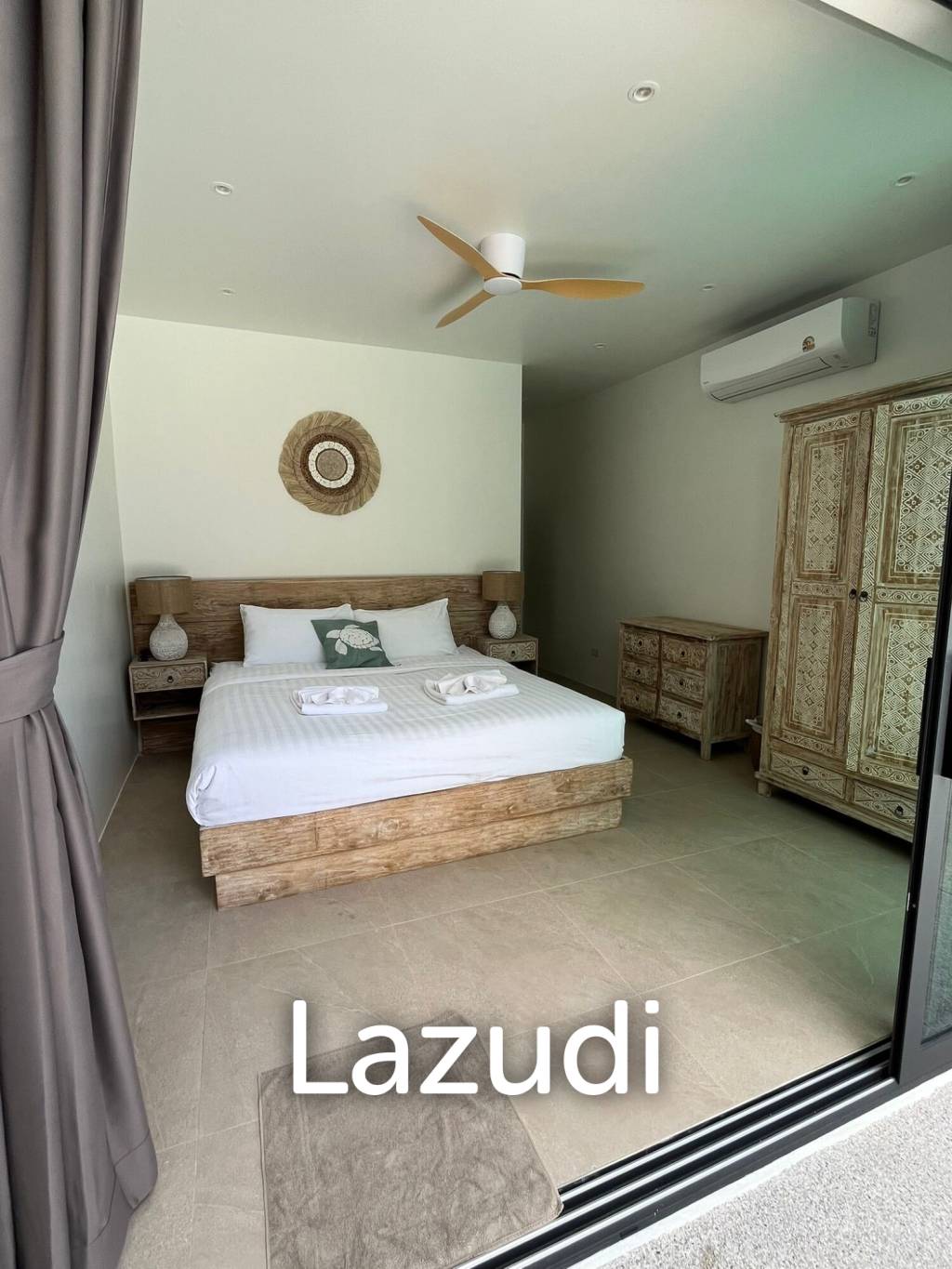 Brand New 3-Bedroom Villa with Infinity Pool – Prime Mae Nam Location