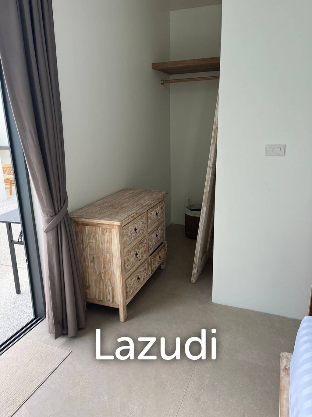 Brand New 3-Bedroom Villa with Infinity Pool – Prime Mae Nam Location