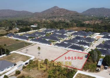 1 Rai Grundstück / Black Mountain Bezirk / Bergblick