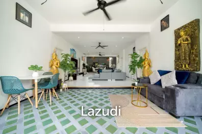 Modern 3-Bedroom Private Pool Villa near Nai Harn Beach for Rent