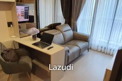 Modern 35 sqm 1 Bed Condo on 38th Floor at Life Ladprao Chatuchak Bangkok