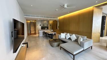 Luxury Foreign Freehold Beachfront 2-Bedroom Condo for Sale in Kamala