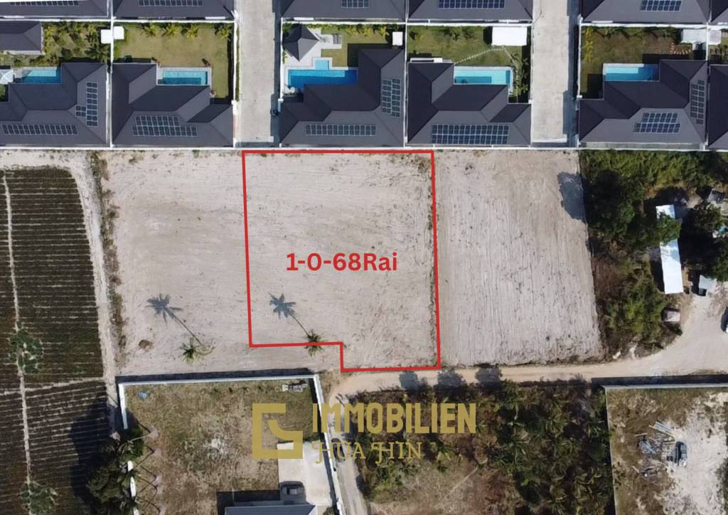 1,068 Rai Grundstück / Black Mountain Bezirk / Bergblick