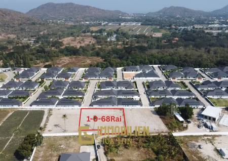 1,068 Rai Grundstück / Black Mountain Bezirk / Bergblick