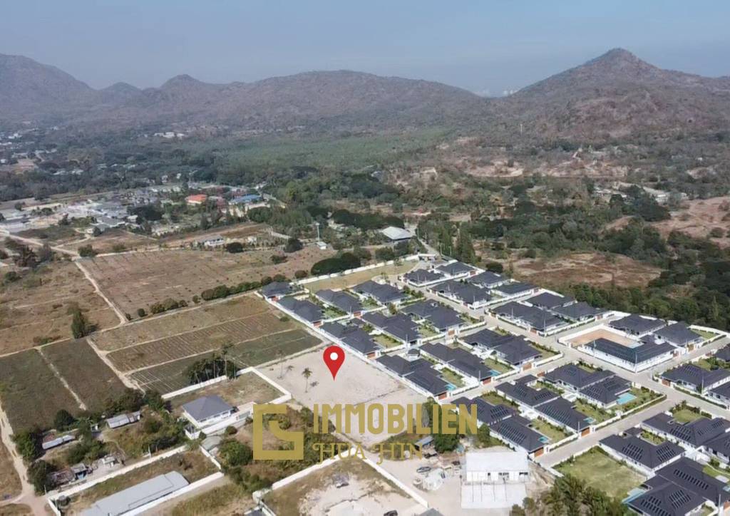 1,068 Rai Grundstück / Black Mountain Bezirk / Bergblick