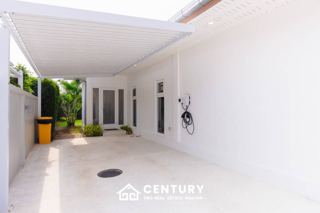 MALI LOTUS VILLAS : 3 bed luxury pool villa