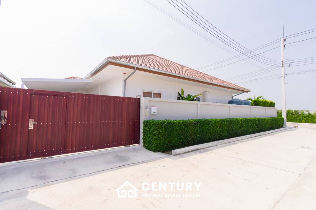 MALI LOTUS VILLAS : 3 bed luxury pool villa