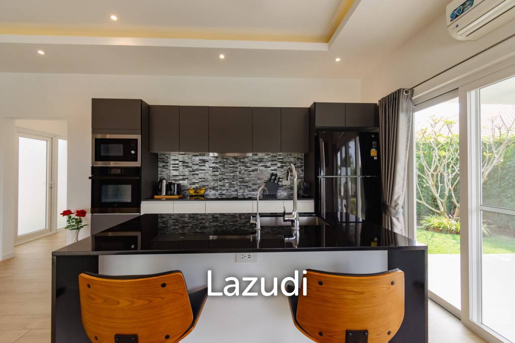 MALI LOTUS VILLAS : 3 bed luxury pool villa