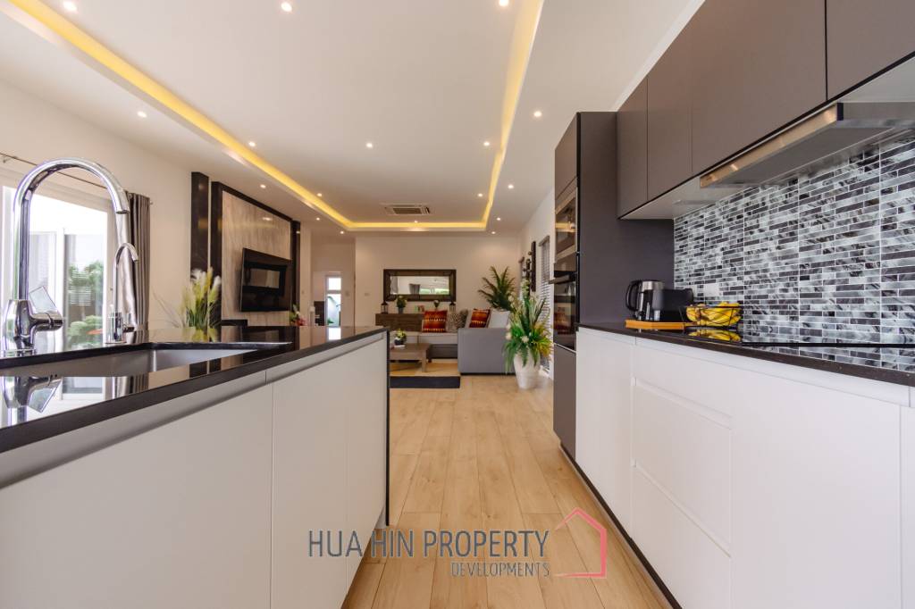 MALI LOTUS VILLAS : 3 bed luxury pool villa