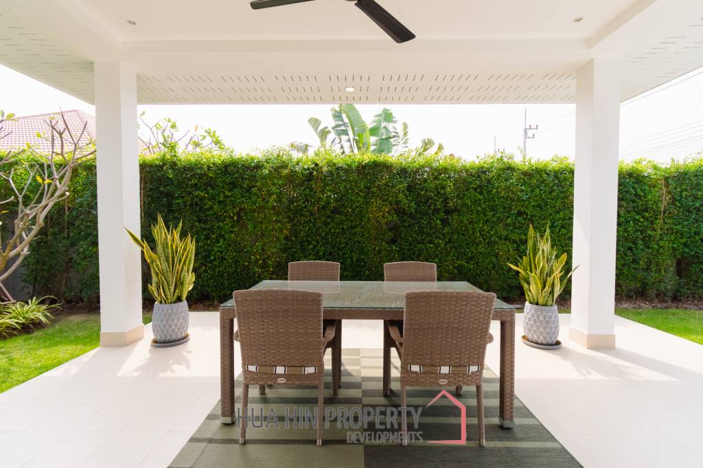 MALI LOTUS VILLAS : 3 bed luxury pool villa