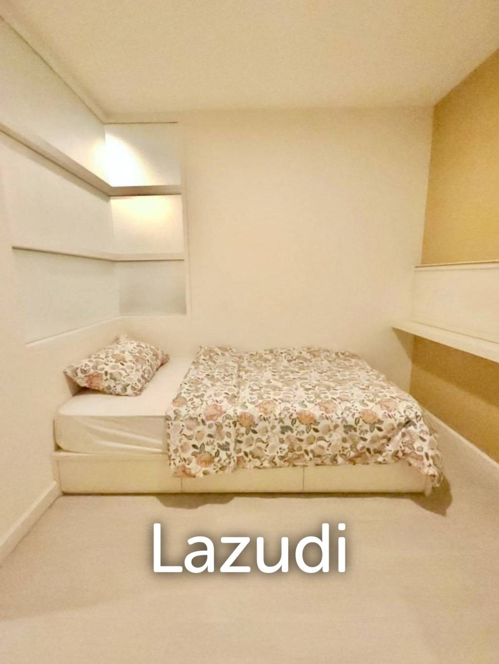 70.8 sqm 2 Bedroom Condo on 8th Floor at The Bangkok Sathorn-Taksin, Khlong San