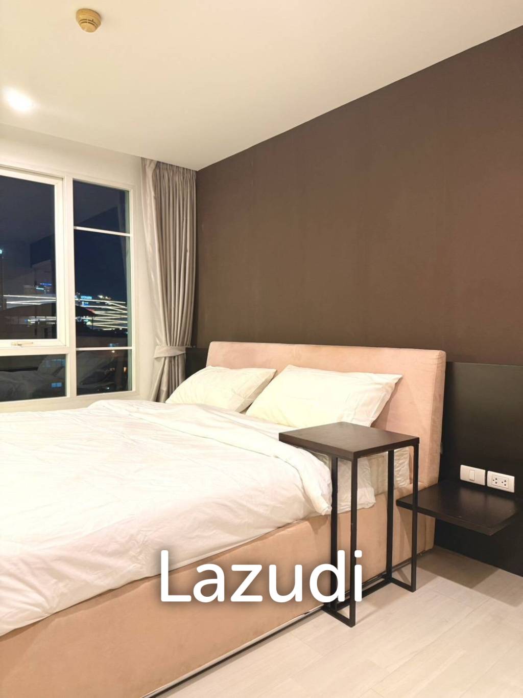 70.8 sqm 2 Bedroom Condo on 8th Floor at The Bangkok Sathorn-Taksin, Khlong San