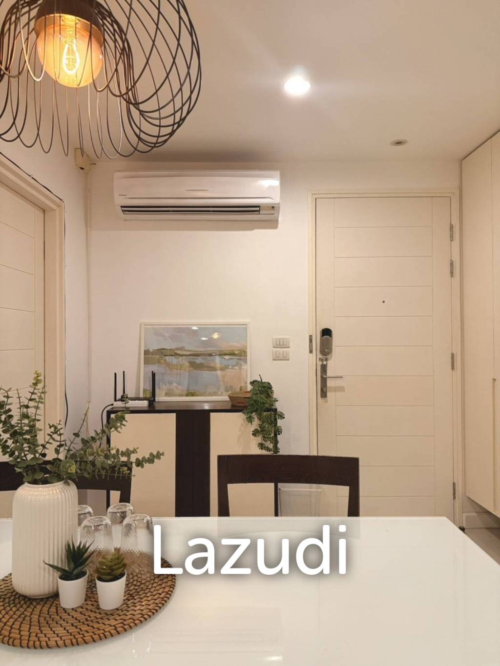 70.8 sqm 2 Bedroom Condo on 8th Floor at The Bangkok Sathorn-Taksin, Khlong San