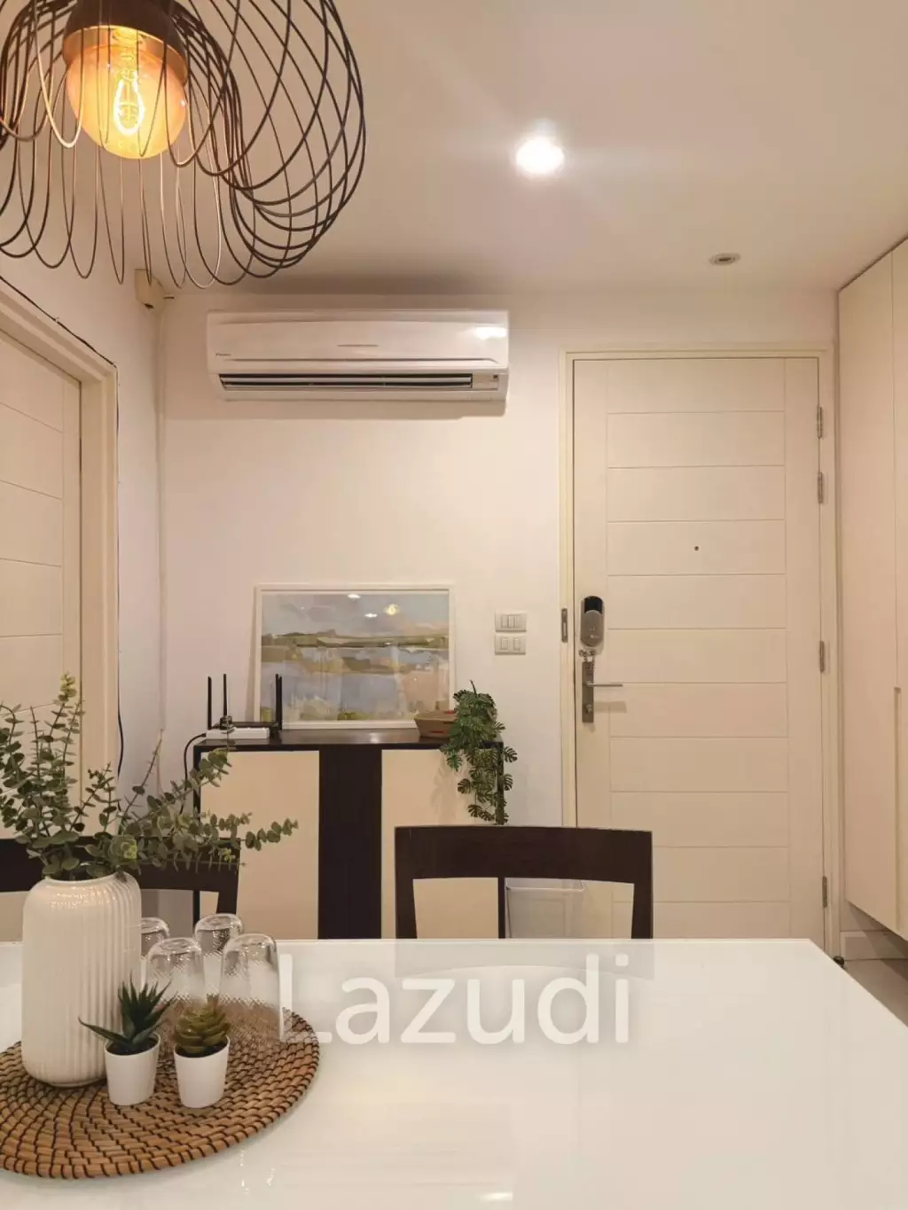 70.8 sqm 2 Bedroom Condo on 8th Floor at The Bangkok Sathorn-Taksin, Khlong San