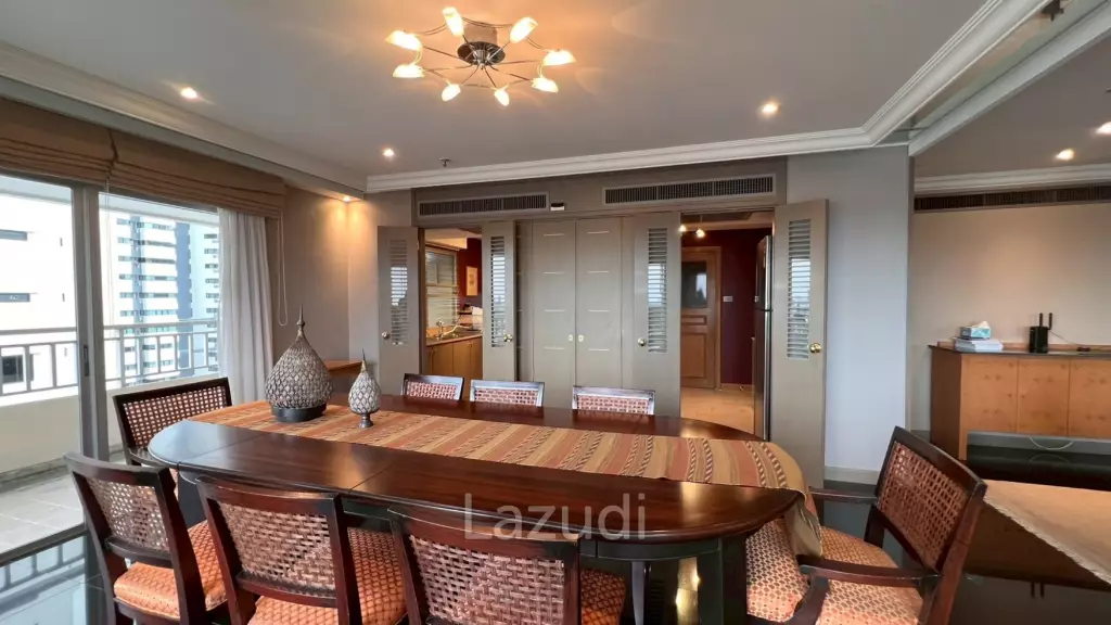 236 sqm condo at Sathorn Park Place Bangkok