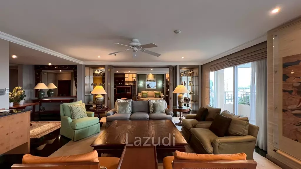 236 sqm condo at Sathorn Park Place Bangkok