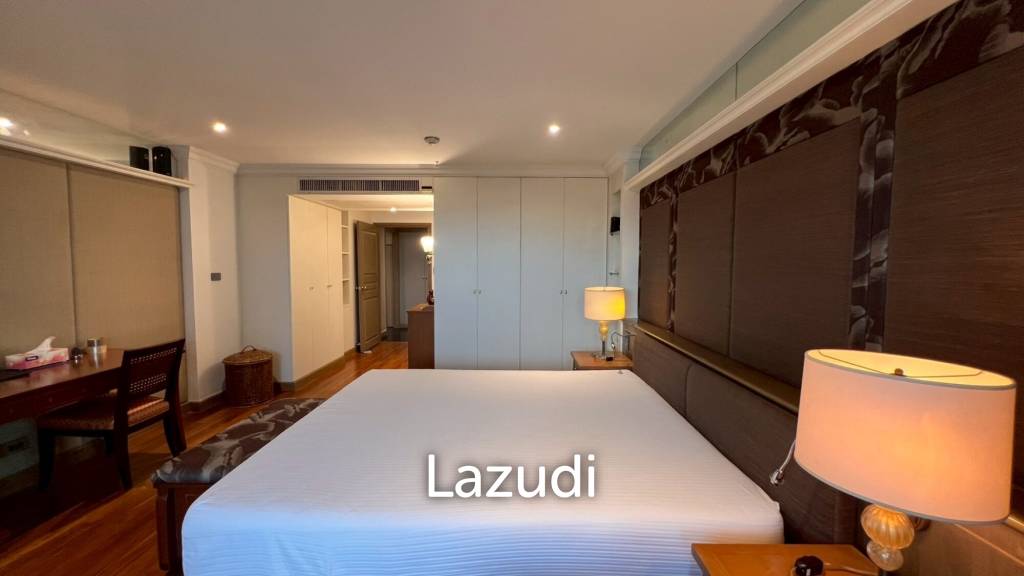 236 sqm condo at Sathorn Park Place Bangkok