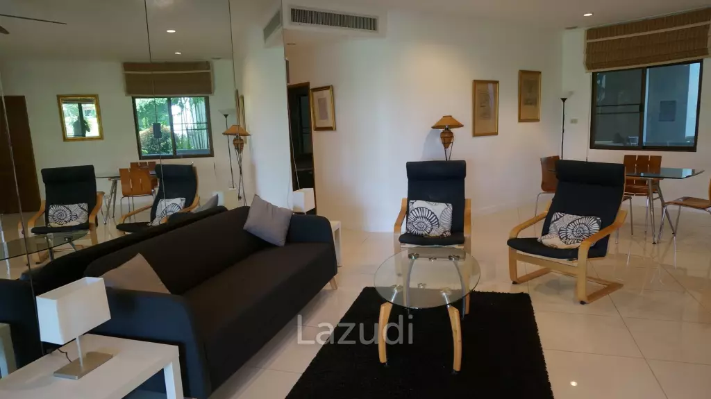 2 Beds 2 Baths 170 SQ.M. Baan Somprasong Condominium