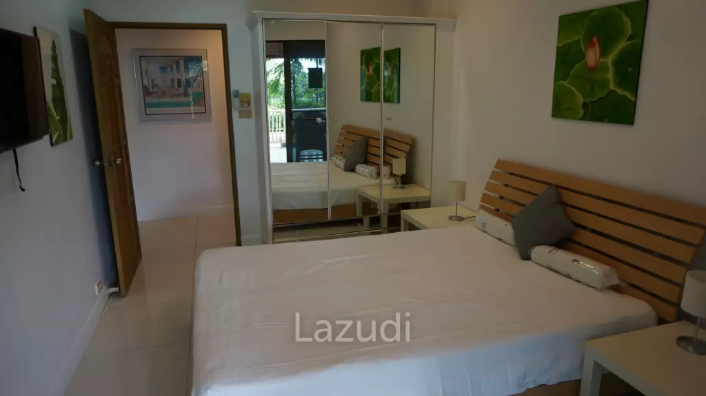 2 Beds 2 Baths 170 SQ.M. Baan Somprasong Condominium