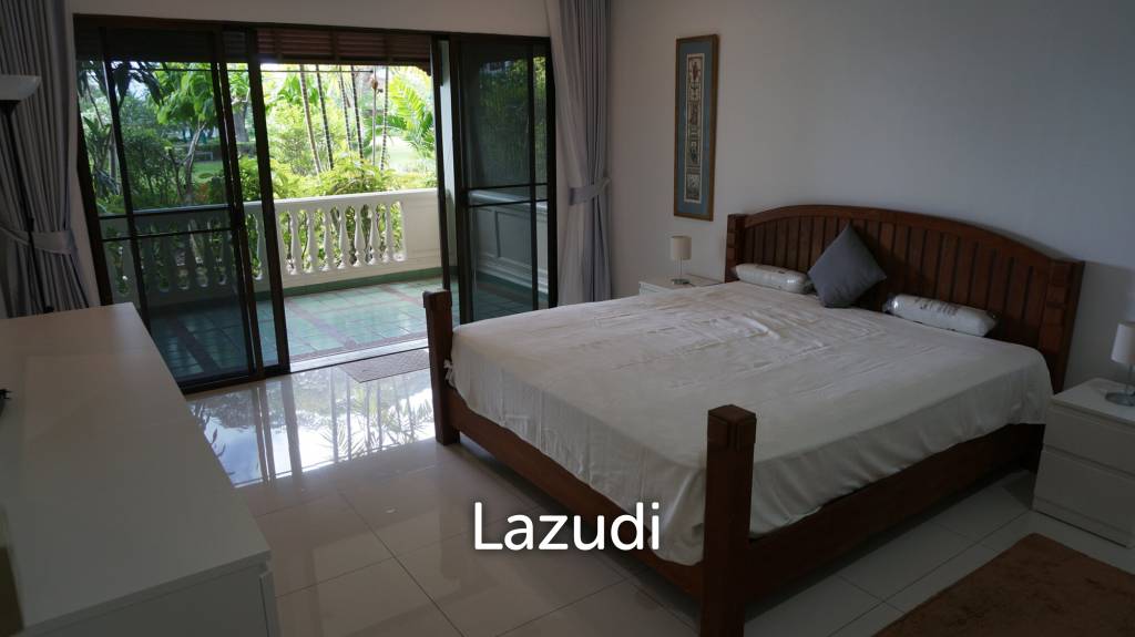 2 Beds 2 Baths 170 SQ.M. Baan Somprasong Condominium