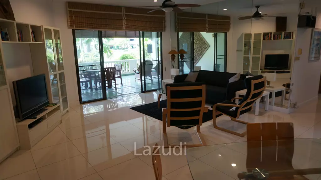2 Beds 2 Baths 170 SQ.M. Baan Somprasong Condominium