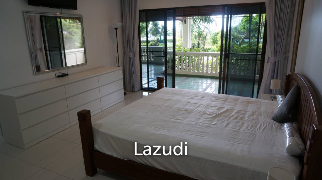 2 Beds 2 Baths 170 SQ.M. Baan Somprasong Condominium