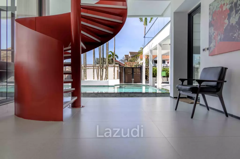 8 Beds 8 Baths 1,000 SQ.M. Jomtien Yacht Club
