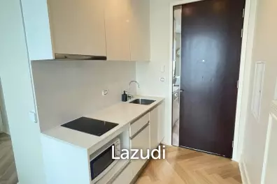 64 sqm high floor condo in Chomphon Chatuchak Bangkok