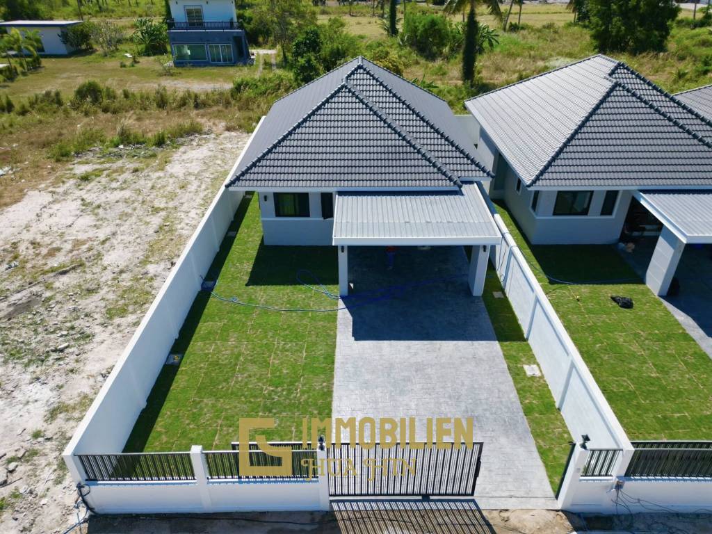 Haus zu vermieten | Großes Grundstück | Neuwertig