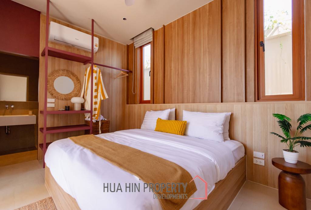 New Modern House 5 bedroom pool villa in Thap Tai Hua Hin