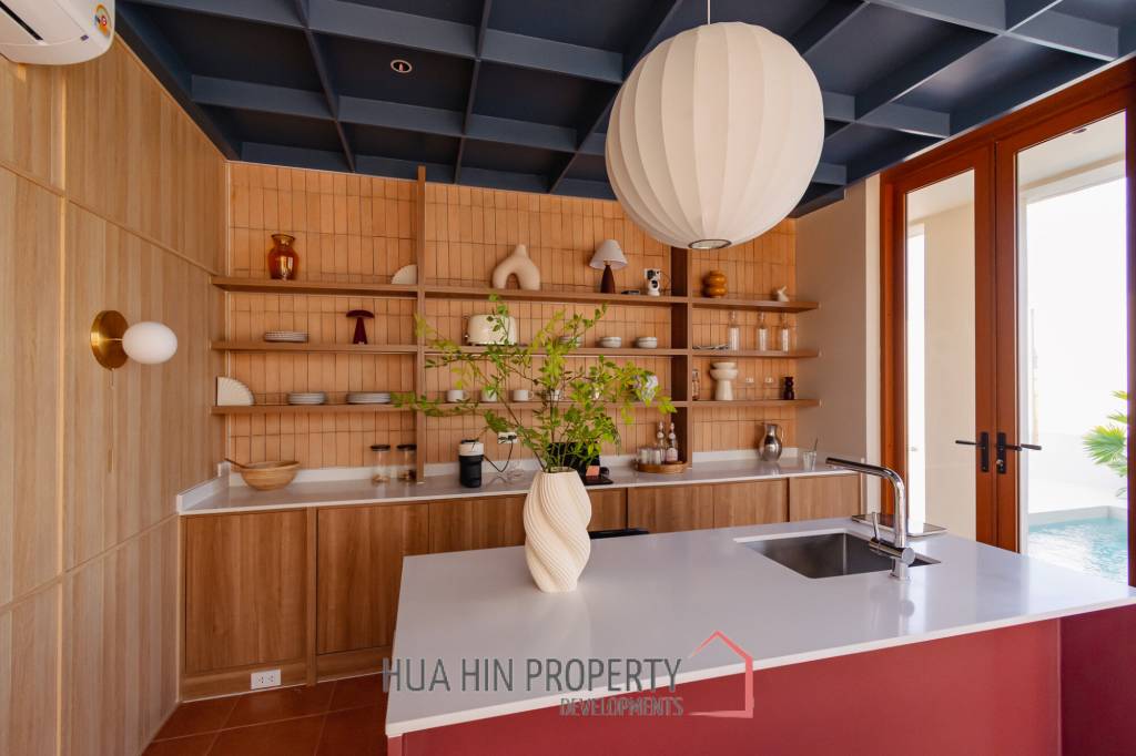 New Modern House 5 bedroom pool villa in Thap Tai Hua Hin