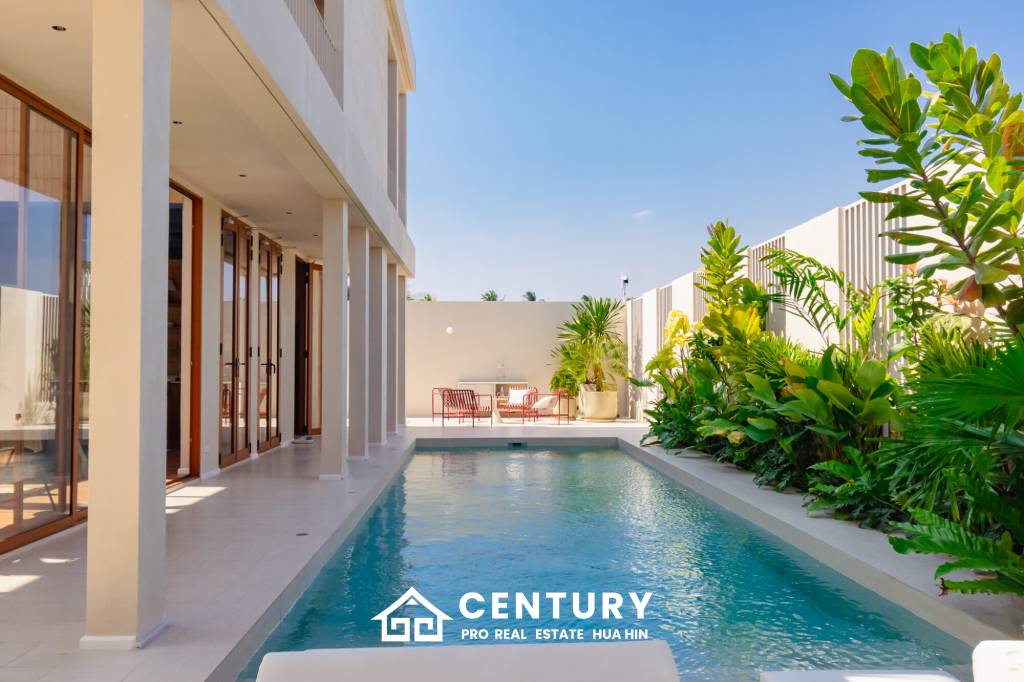 New Modern House 5 bedroom pool villa in Thap Tai Hua Hin