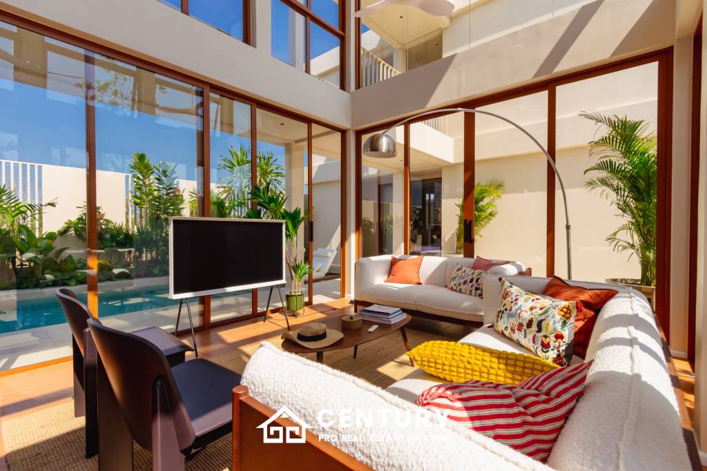 New Modern House 5 bedroom pool villa in Thap Tai Hua Hin