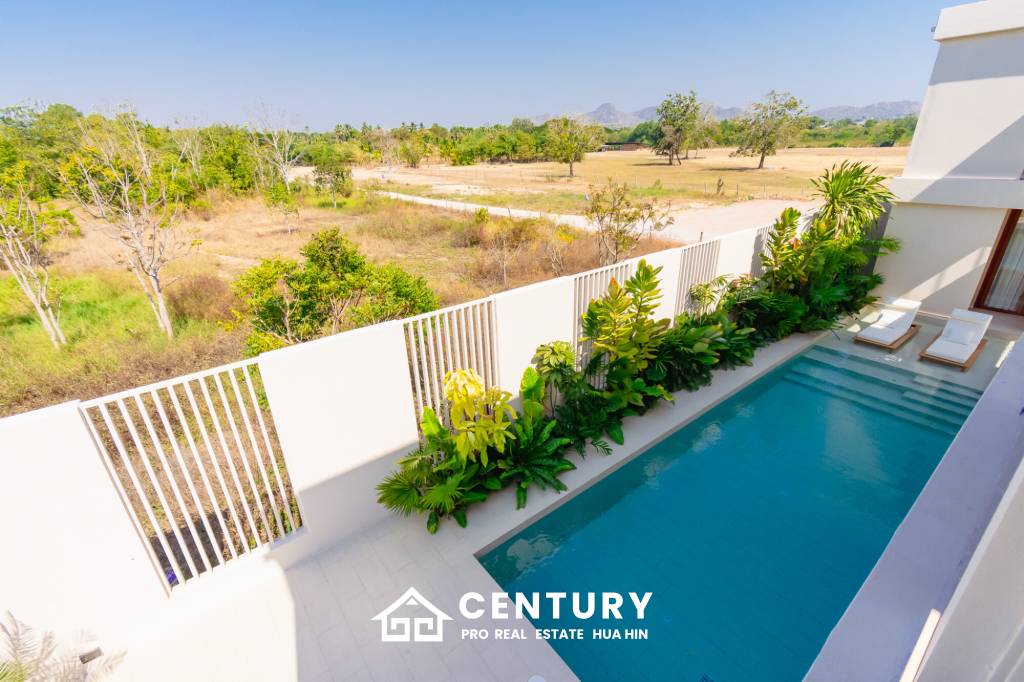 New Modern House 5 bedroom pool villa in Thap Tai Hua Hin