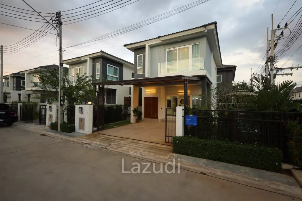 Brand-New 2-Storey House with Private Pool for Rent & Sale in Chalong