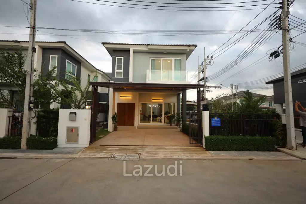 Brand-New 2-Storey House with Private Pool for Rent & Sale in Chalong