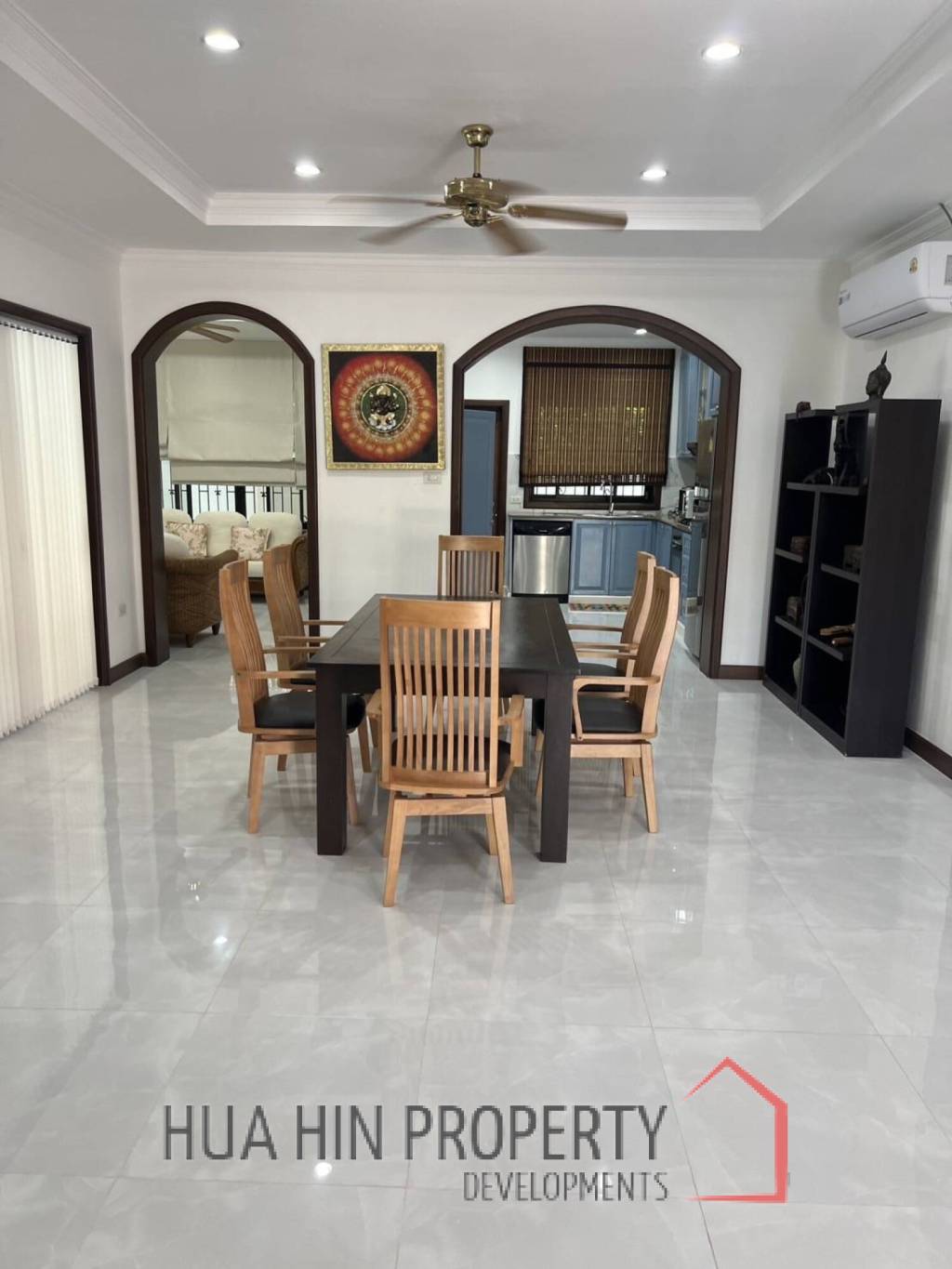 ORCHID VILLA :Newly Renovated 3-bedroom with a private Pool