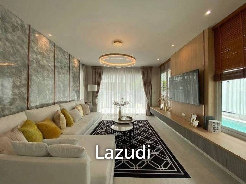 4 Beds 4 Baths 226 SQ.M. The Villas Rachawadee