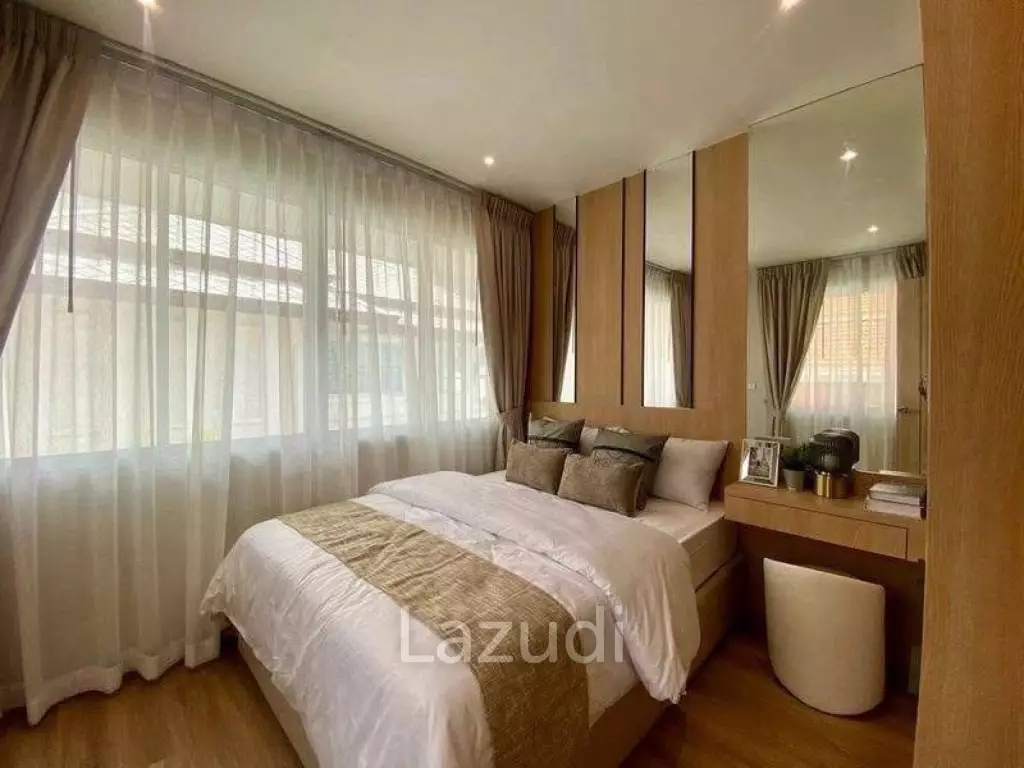 4 Beds 4 Baths 226 SQ.M. The Villas Rachawadee