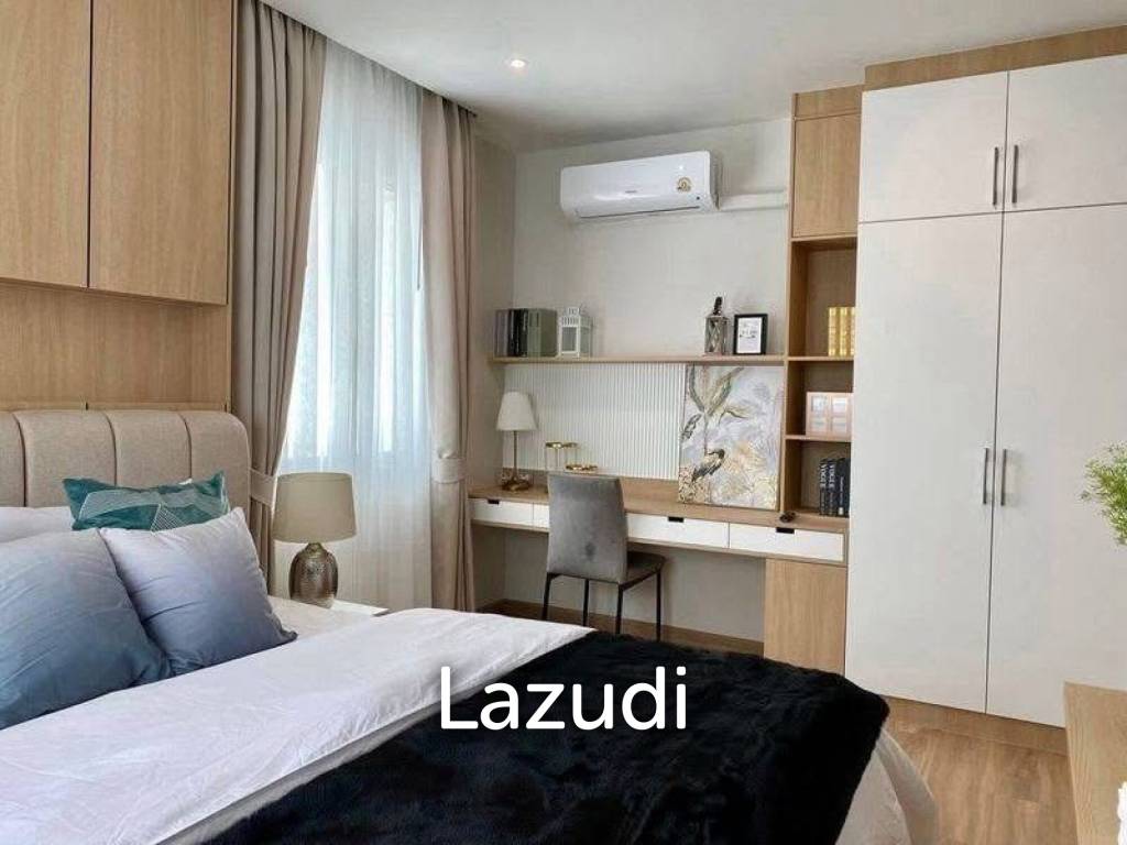 4 Beds 4 Baths 226 SQ.M. The Villas Rachawadee