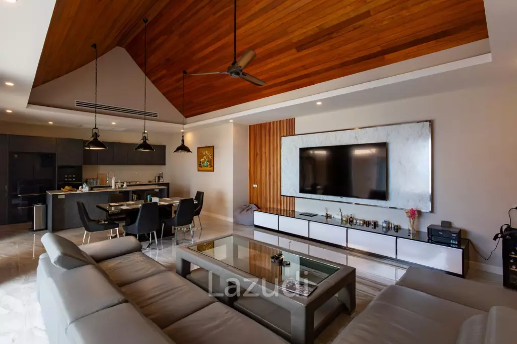 Elevated 3-Bedroom Sea View Villa in Chaweng with Private Pool