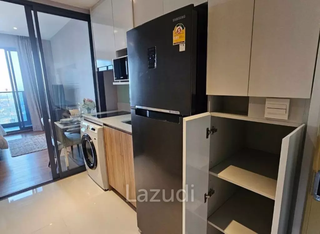Studio 1 Bathroom 28 SQ.M. Once Pattaya