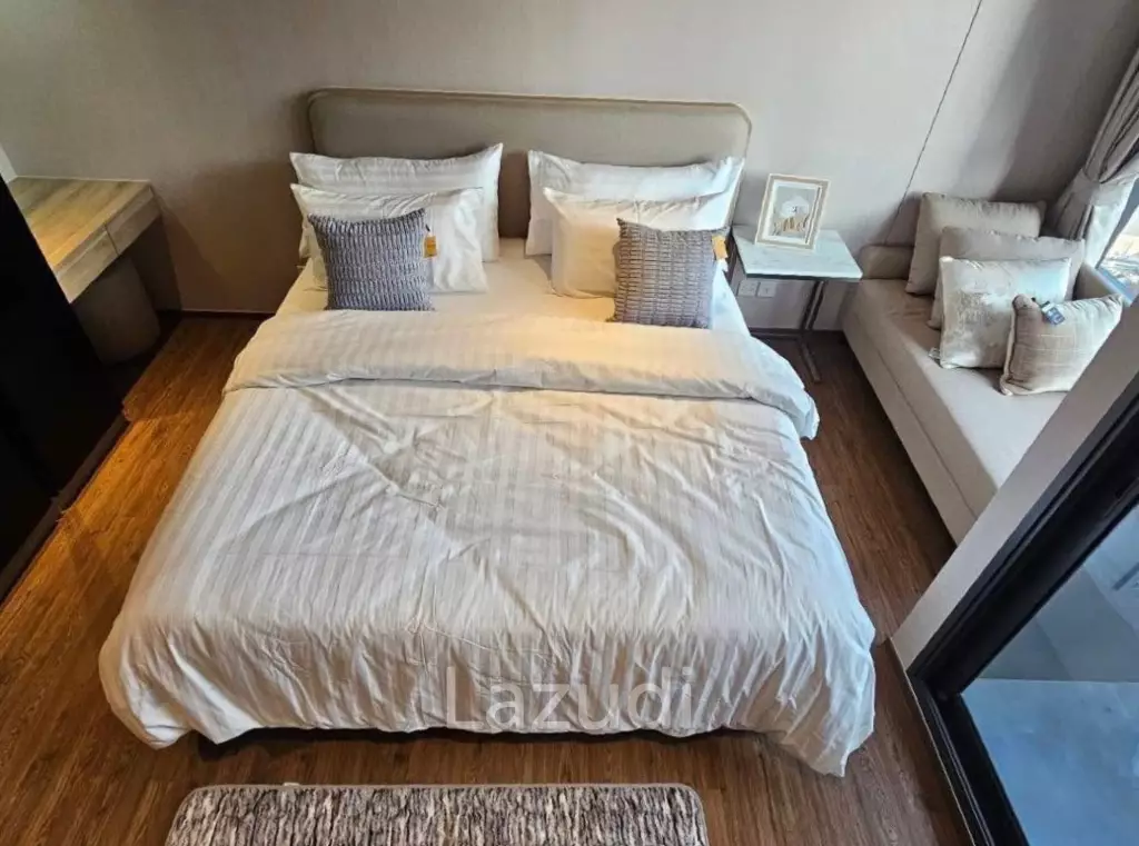 Studio 1 Bathroom 28 SQ.M. Once Pattaya