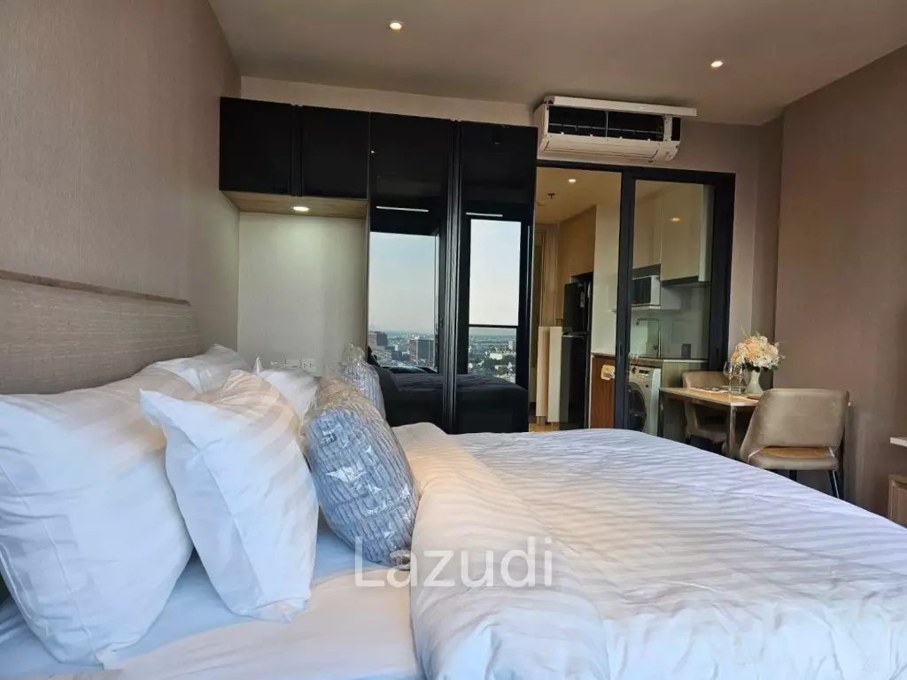 Studio 1 Bathroom 28 SQ.M. Once Pattaya