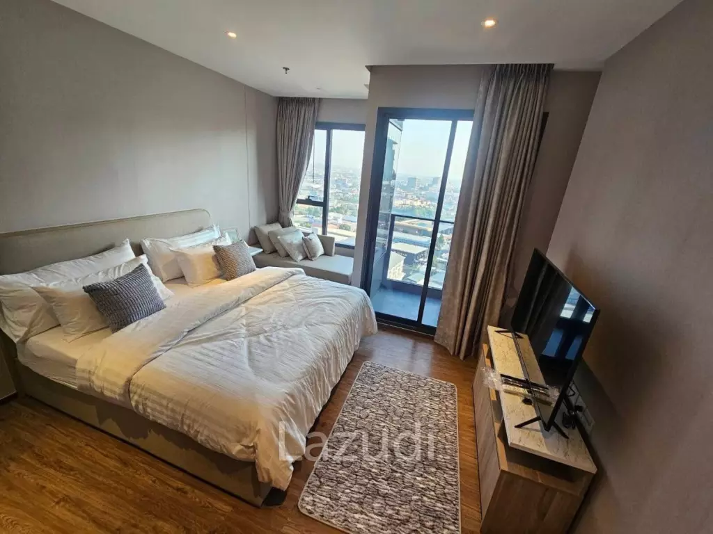 Studio 1 Bathroom 28 SQ.M. Once Pattaya