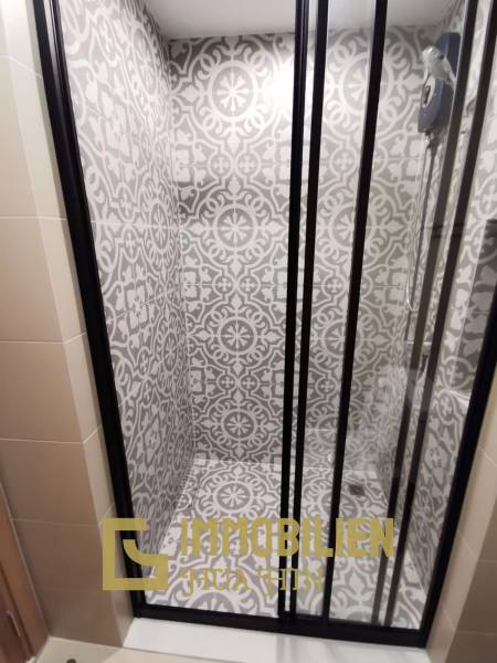 8. Stock / voll möbliert / gepflegte Wohnanlage